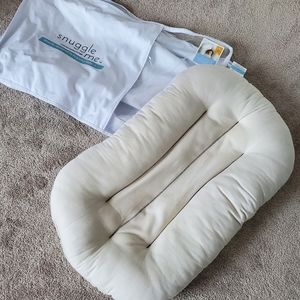 Snuggle Me Organic Baby Lounger